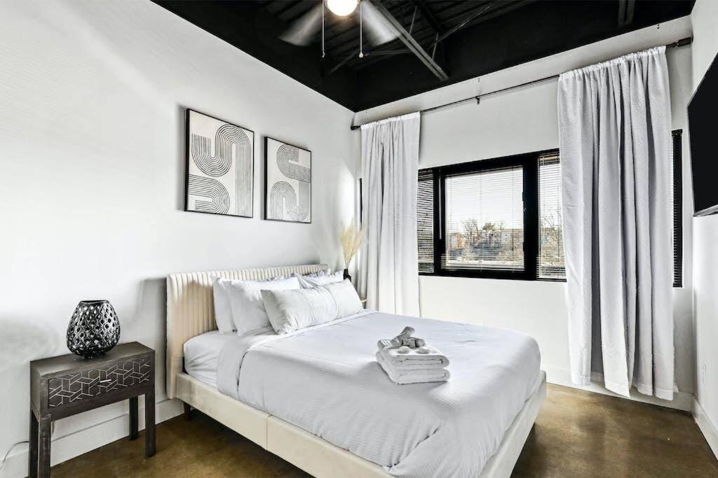 נאשוויל Brand New Condo Near Downtown Nash W Washer Dryer מראה חיצוני תמונה
