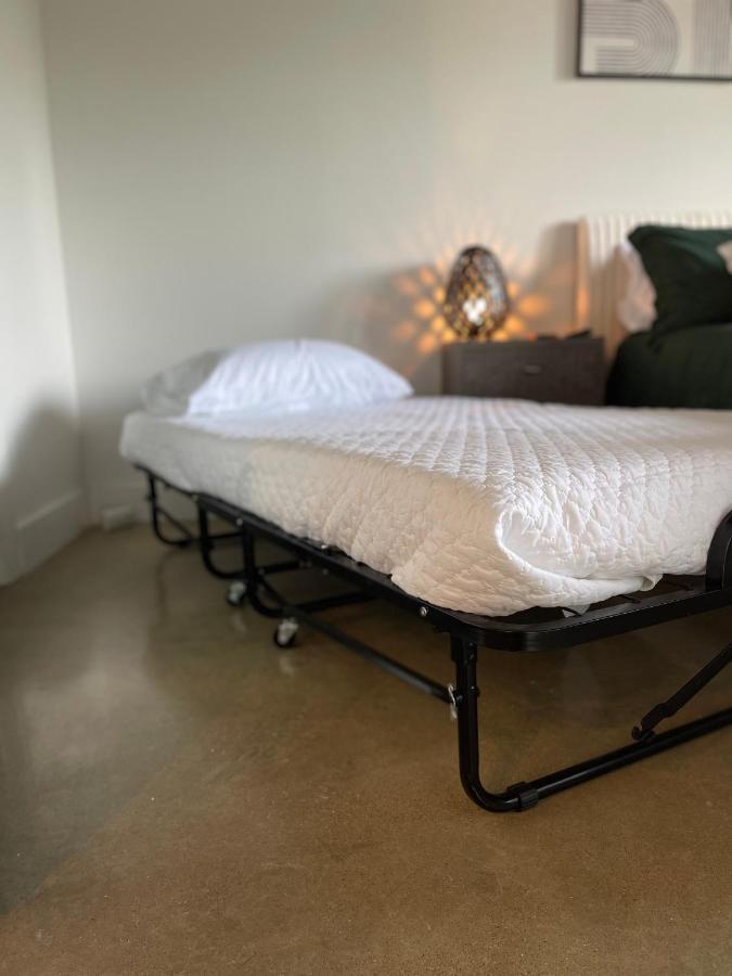 נאשוויל Brand New Condo Near Downtown Nash W Washer Dryer מראה חיצוני תמונה